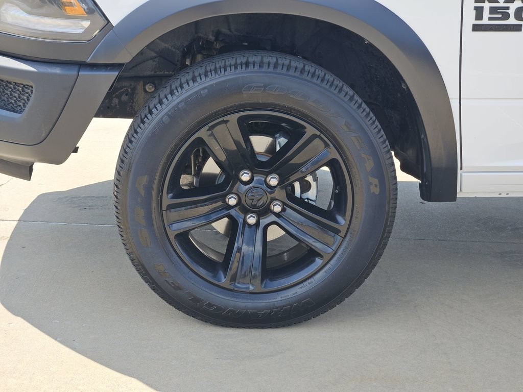 Used 2024 RAM 1500 Warlock AWD/4WD image 12