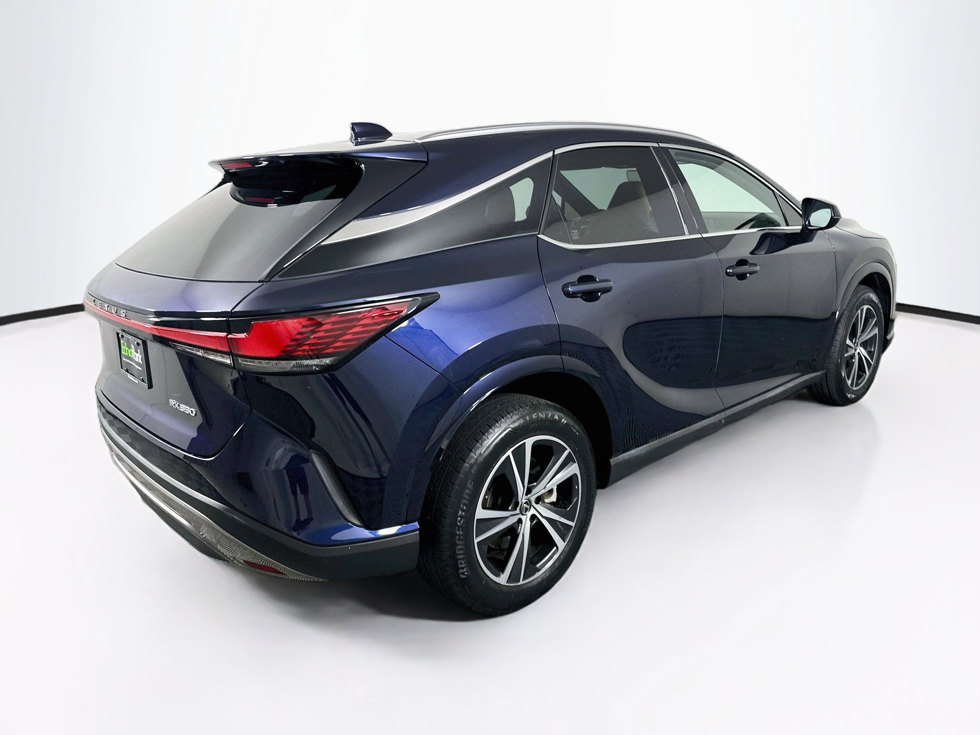 Used 2024 Lexus RX 350 Premium w/ Accessory Package (Z1) FWD image 9