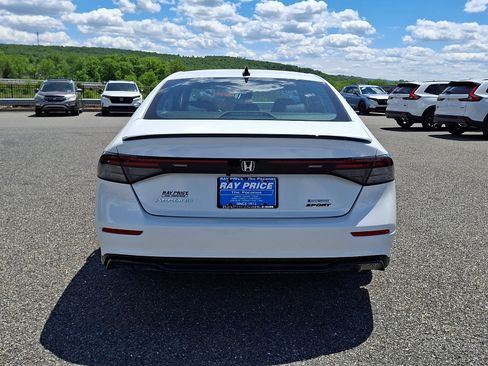 Used 2023 Honda Accord Sport image 5