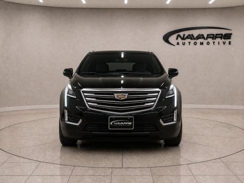 Used 2019 Cadillac XT5 Luxury FWD image 2