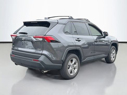 Used 2023 Toyota RAV4 XLE FWD image 5