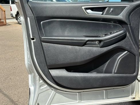 Used 2019 Ford Edge SEL w/ Equipment Group 201A AWD/4WD image 27