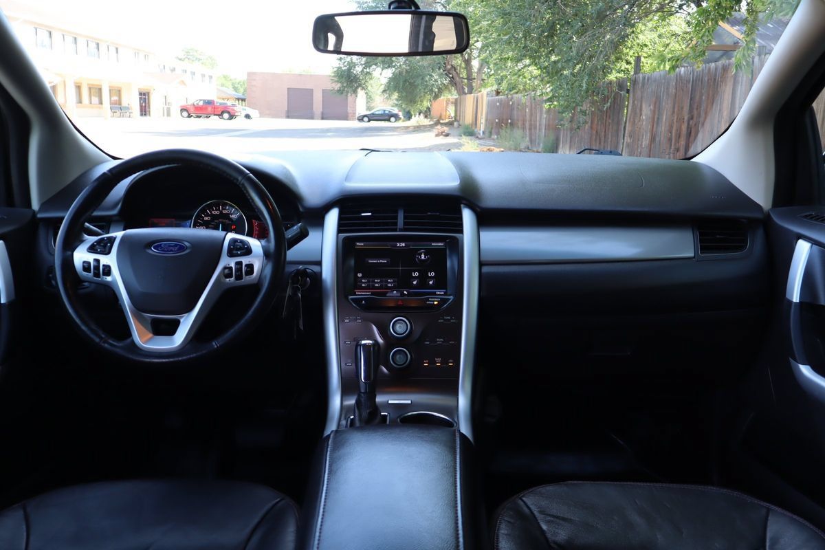 Used 2013 Ford Edge SEL FWD image 16