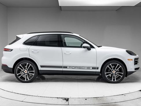 New 2026 Porsche Cayenne AWD/4WD image 31