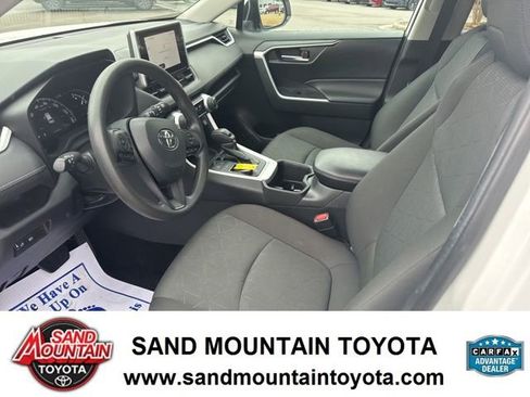 Used 2024 Toyota RAV4 XLE image 13