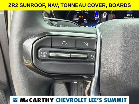 Used 2025 Chevrolet Colorado ZR2 w/ Midnight Edition AWD/4WD image 21
