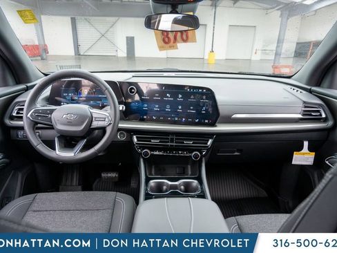 New 2026 Chevrolet Traverse LT w/ Midnight/Sport Edition image 3