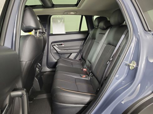 Certified 2025 MAZDA CX-50 2.5 Hybrid w/ Weather Package image 12