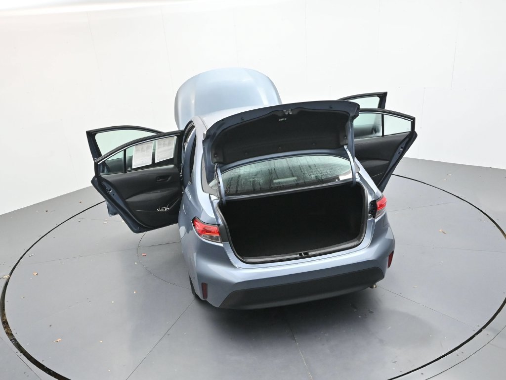 Used 2023 Toyota Corolla LE FWD image 36