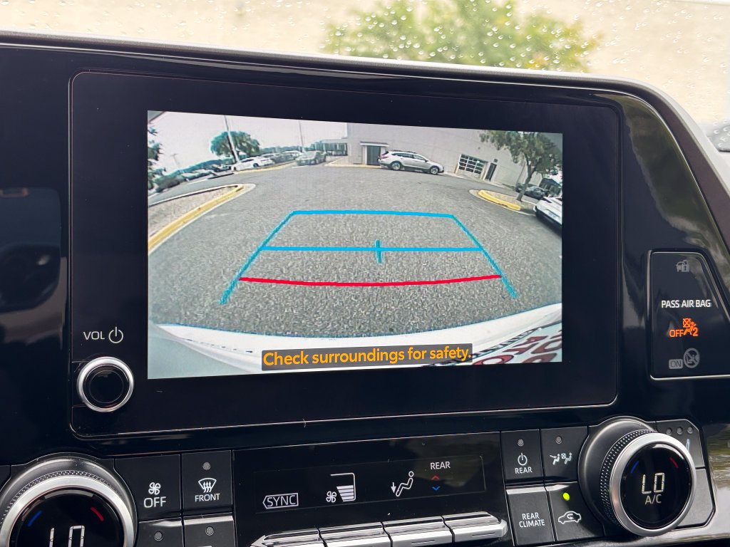 Used 2026 Toyota Highlander XLE AWD/4WD image 35
