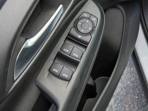 New 2026 Buick Envista Sport Touring FWD image 13