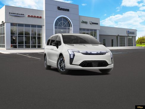 New 2027 Chrysler Pacifica Select AWD/4WD image 16