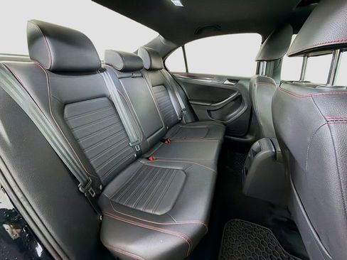 Used 2018 Volkswagen Jetta GLI FWD image 28