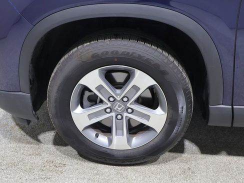 Used 2025 Honda Pilot EX-L image 8