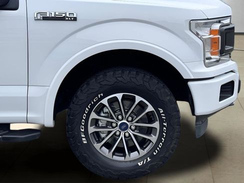 Used 2019 Ford F150 XLT w/ Equipment Group 302A Luxury AWD/4WD image 43