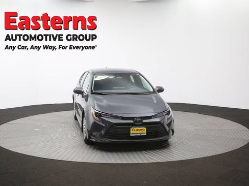 Used 2025 Toyota Corolla LE FWD image 50