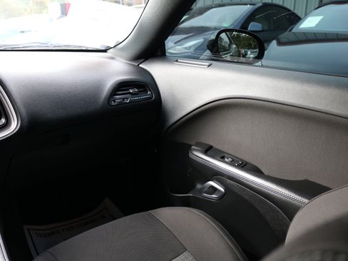 Used 2019 Dodge Challenger R/T Scat Pack image 37