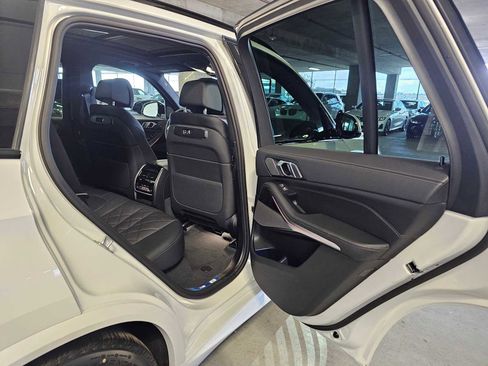New 2026 BMW X5 xDrive50e w/ M Sport Package AWD/4WD image 39