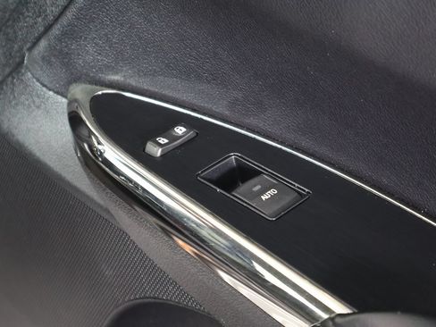 Used 2014 Toyota Avalon Limited FWD image 41