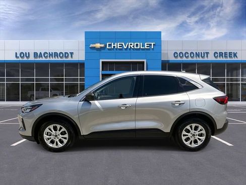Used 2023 Ford Escape Active FWD image 5
