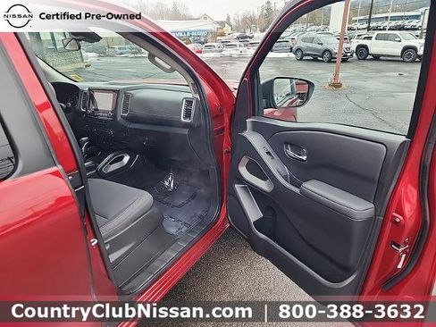 Certified 2022 Nissan Frontier SV w/ Technology Package image 28