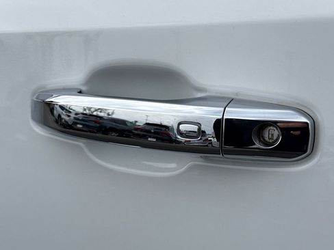 Certified 2024 GMC Sierra 1500 Denali w/ Technology Package image 13