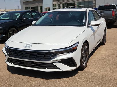 Used 2025 Hyundai Elantra Limited