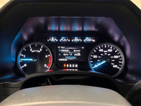 Used 2022 Ford F350 XLT w/ XLT Premium Package image 24