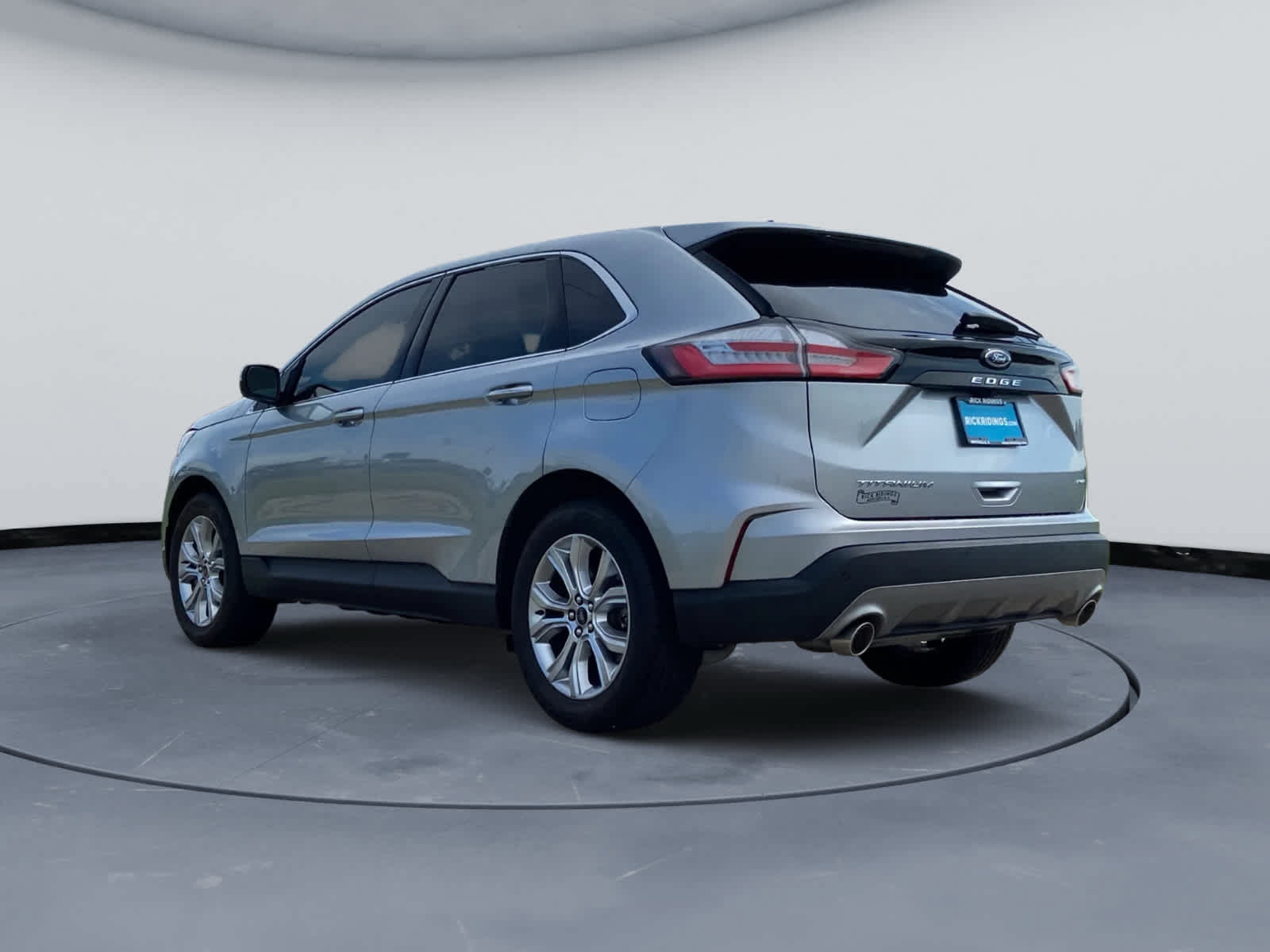 Used 2024 Ford Edge Titanium w/ Equipment Group 301A AWD/4WD image 7