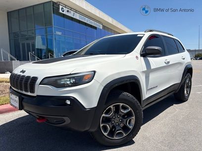 Used 2019 Jeep Cherokee Trailhawk w/ Cold Weather Group