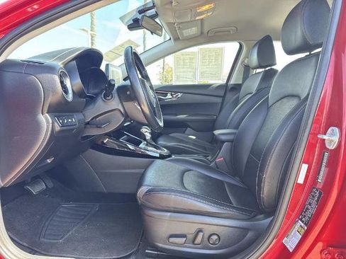 Used 2019 Kia Forte EX image 20