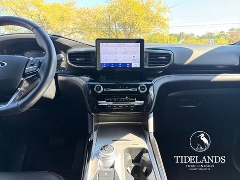 Certified 2023 Ford Explorer ST-Line AWD/4WD image 22