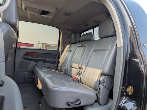 Used 2006 Dodge Ram 2500 Truck Laramie w/ Protection Group AWD/4WD image 7