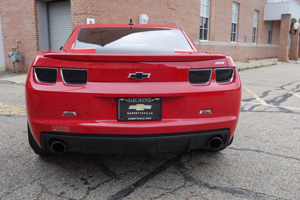 Used 2011 Chevrolet Camaro SS RWD image 6