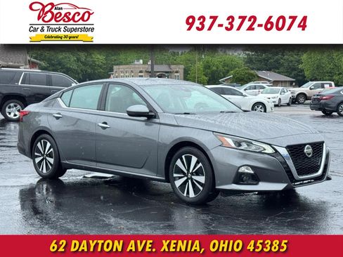 Used 2019 Nissan Altima 2.5 SV FWD image 1