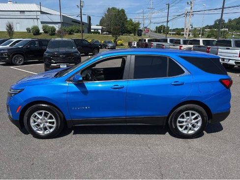 Used 2024 Chevrolet Equinox LT w/ LPO, Floor Liner Package FWD image 15