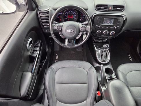 Used 2016 Kia Soul ! image 12