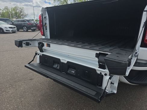 Used 2023 GMC Sierra 1500 Denali Ultimate AWD/4WD image 19