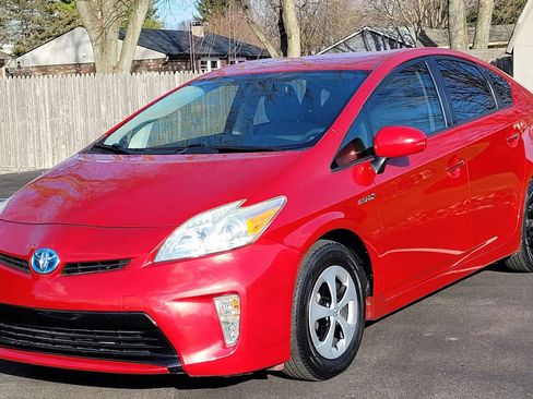 Used 2013 Toyota Prius Two image 1