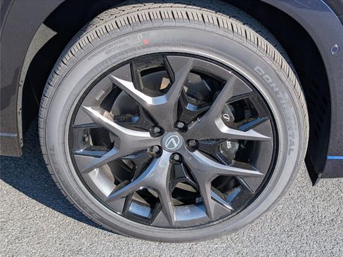New 2026 Lexus TX 500h AWD image 7