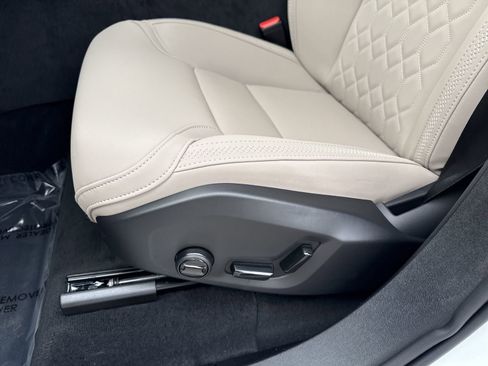New 2026 Volvo XC90 B5 Plus w/ Protection Package image 11