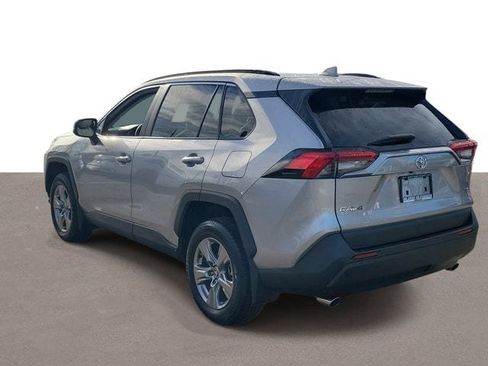 Used 2025 Toyota RAV4 XLE w/ Convenience Package FWD image 3