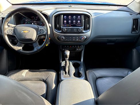 Used 2022 Chevrolet Colorado Z71 image 4