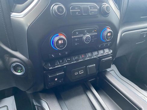 Used 2020 Chevrolet Silverado 2500 LTZ w/ LTZ Premium Package AWD/4WD image 20