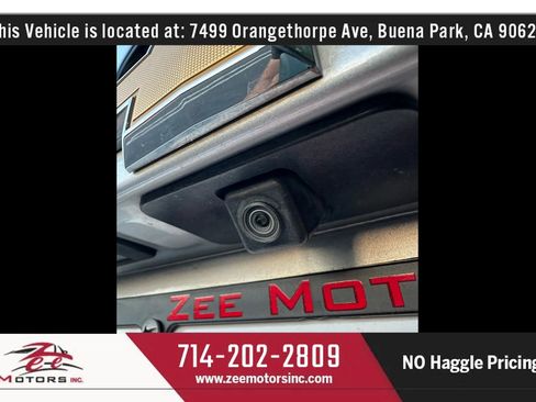 Used 2018 Chevrolet Tahoe LT image 65