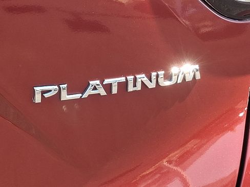 Used 2017 Nissan Murano Platinum w/ Platinum Technology Package FWD image 31