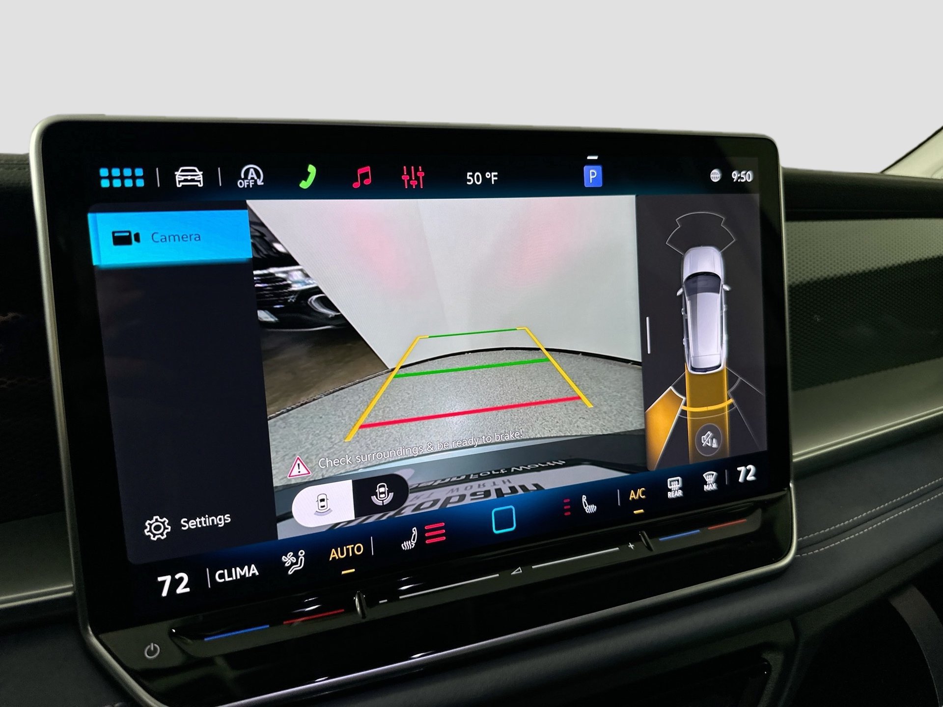 Certified 2026 Volkswagen Tiguan SE AWD/4WD image 12