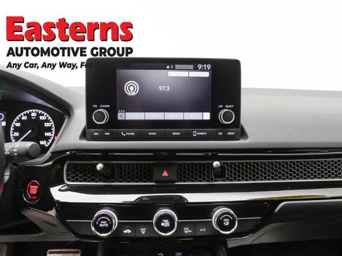 Used 2025 Honda Civic Sport image 12