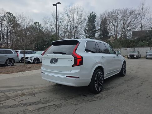 New 2026 Volvo XC90 B6 Ultra image 13