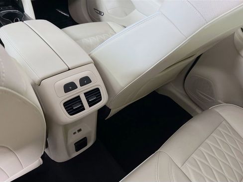 Certified 2023 Buick Envision Avenir AWD/4WD image 26
